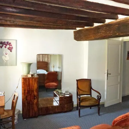 Bed & Breakfast Au Coeur De La Cite Medievale